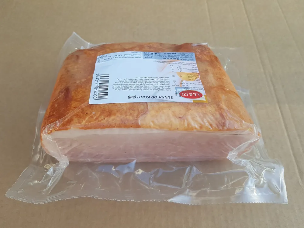 Vepřová šunka od kosti (šál) obsah masa 87% cca 1,3kg