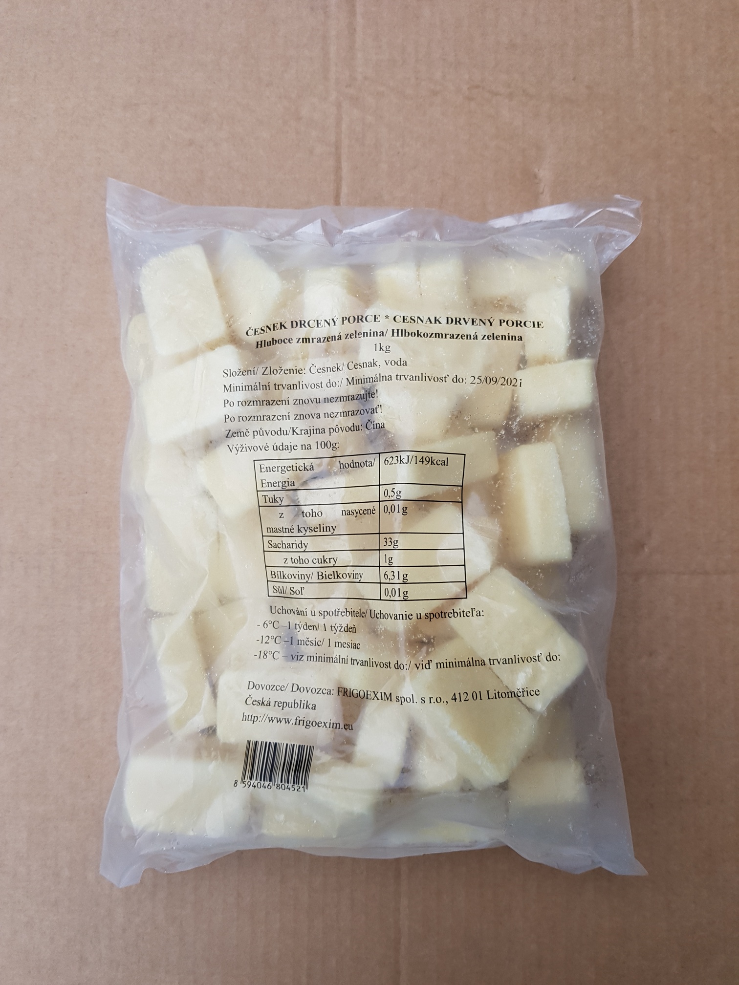 Česnek mražený drcený nesolený 20g/ks 1kg